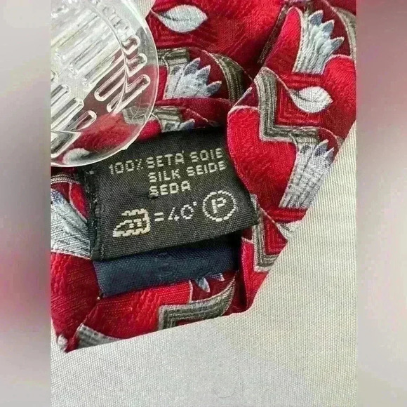 Ermenegildo Zegna 100% Silk Tie - Picture 8 of 9